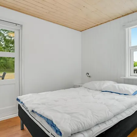 5 Bedroom Awesome In * Fårvang