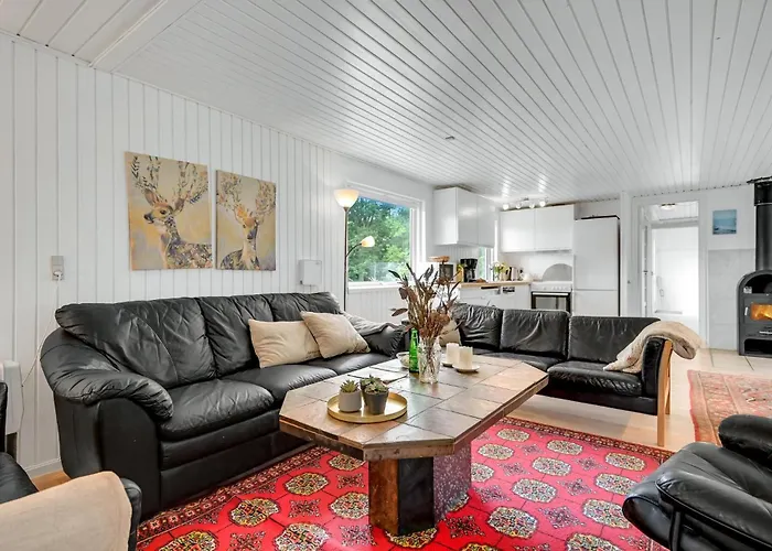 5 Bedroom Awesome In